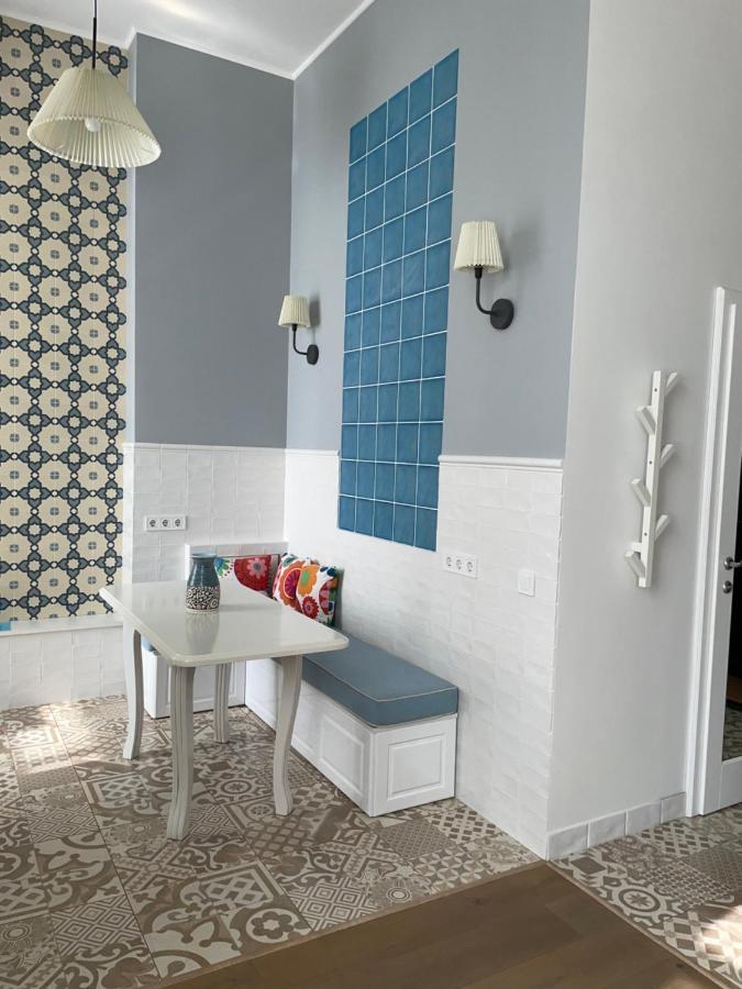 Lux Apartment Studio Berehove  Ngoại thất bức ảnh