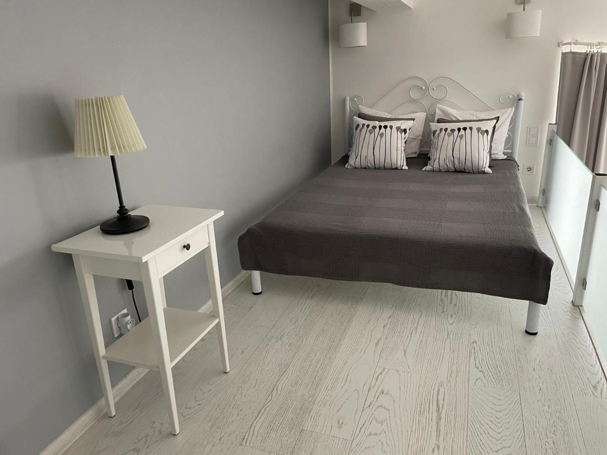 Lux Apartment Studio Berehove  Ngoại thất bức ảnh